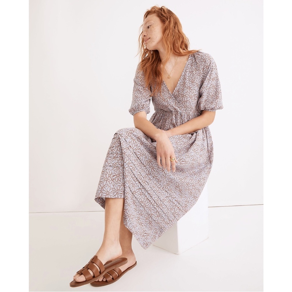 Madewell marianna puff-sleeve midi dress in dream-on daisies